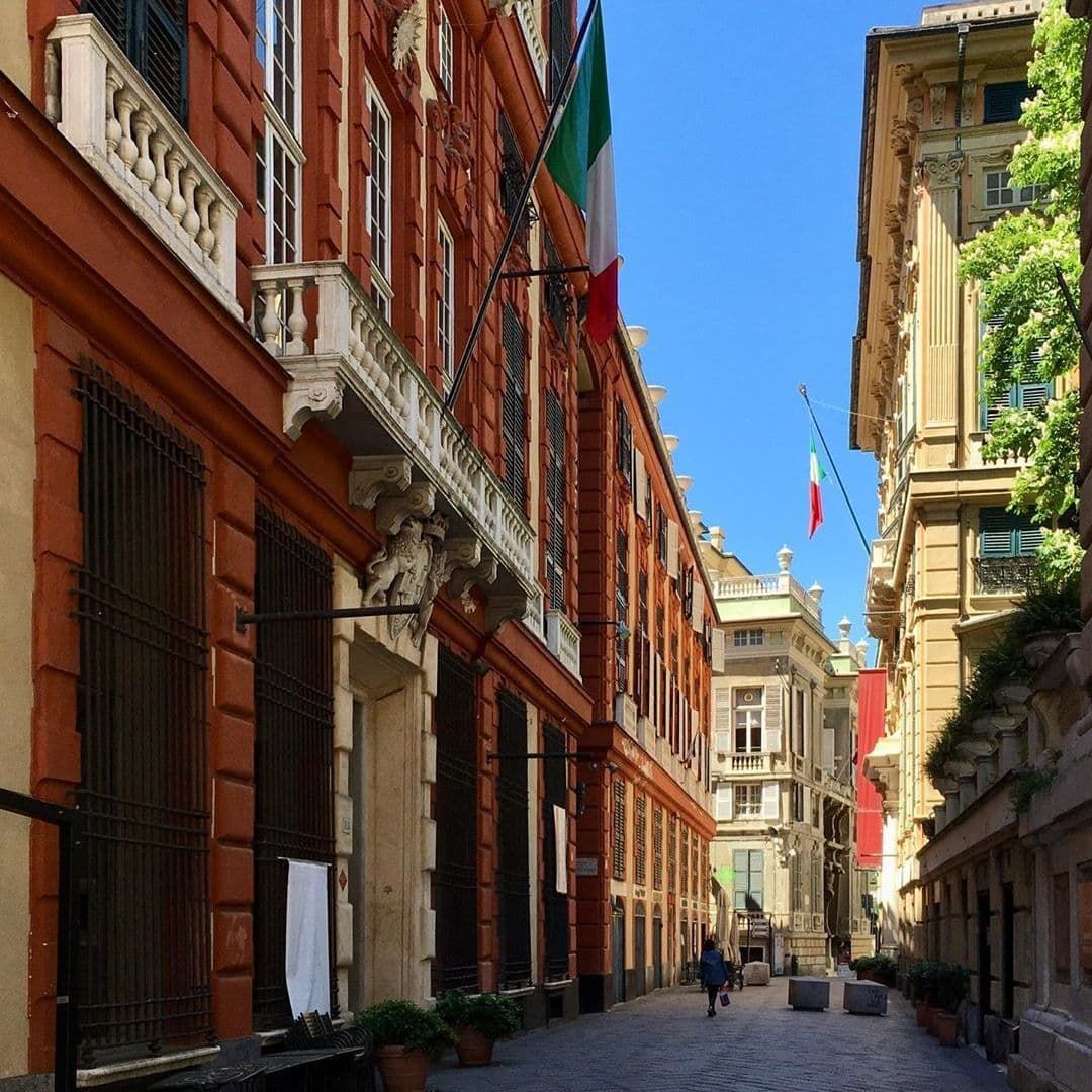 Via Garibaldi Genova